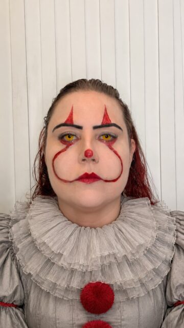 🎈 O terror está no olhar! 👀💛
